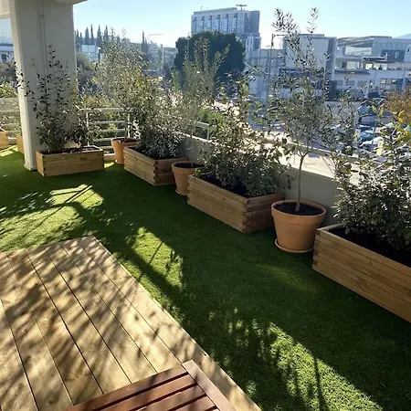 Apartment Spacious And Sunkissed 3br & 2 Bathrooms Athens