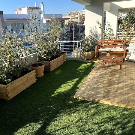 Spacious And Sunkissed 3br & 2 Bathrooms Apartment *